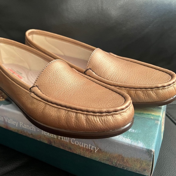 New SAS Valley Loafers - Picture 2 of 6